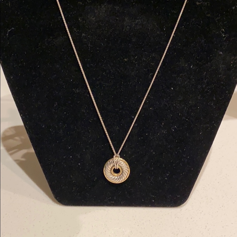 David Yurman 18 K Sterling Cable Necklace - Picture 9 of 16